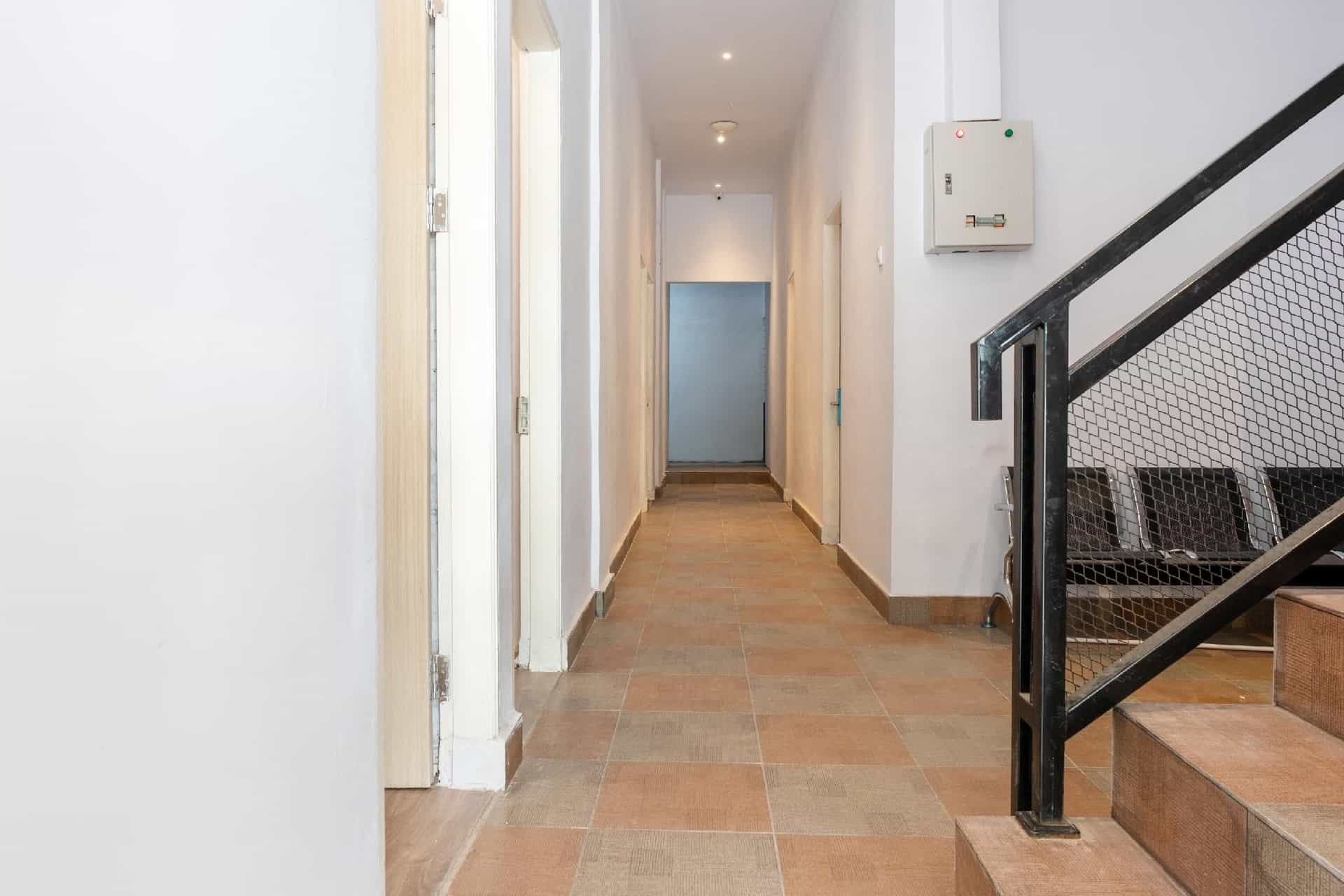 Super OYO 3150 Theodore Homestay