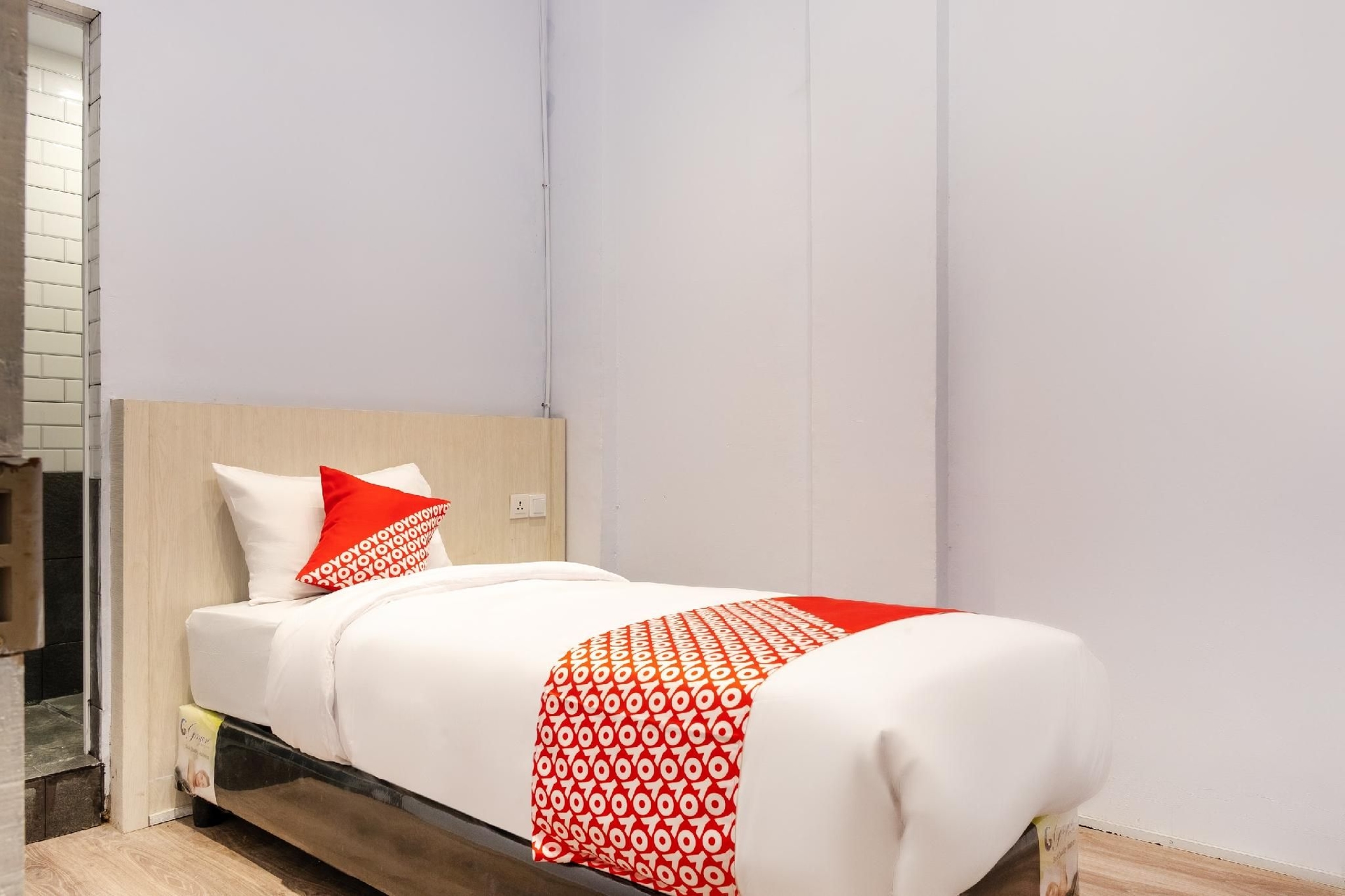 Super OYO 3150 Theodore Homestay2