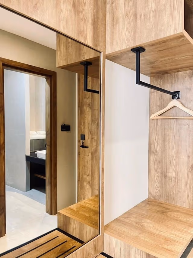 Deluxe Room, 2 Twin Beds, Non Smoking