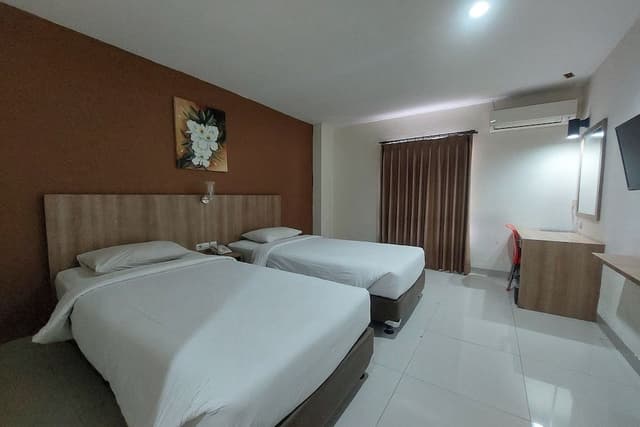 Premier Twin Room