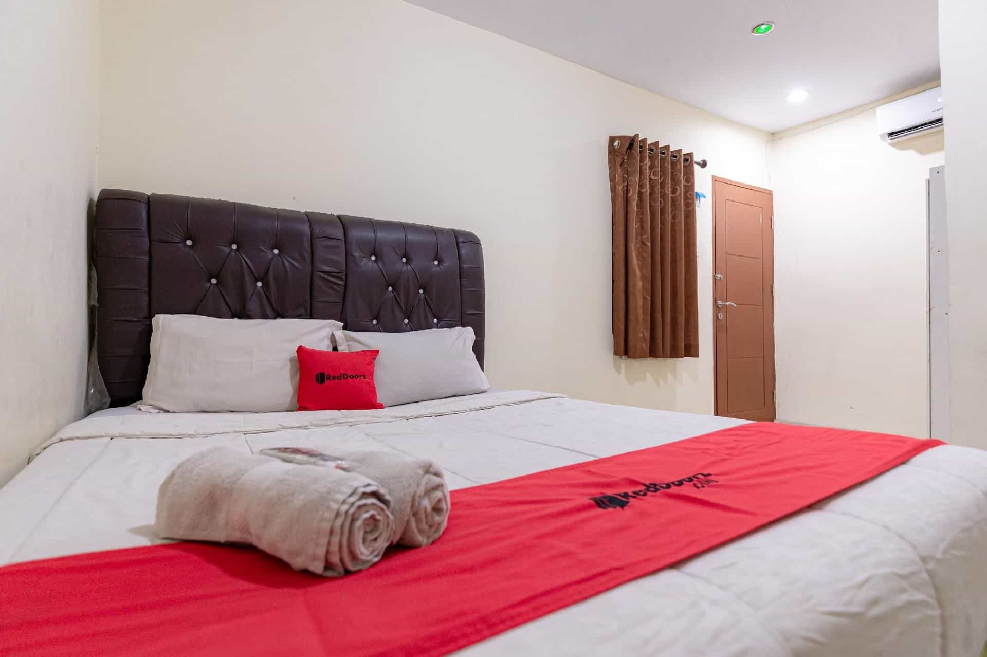 RedDoorz @ Medan Johor 2 RedDoorz @ Medan Johor 2