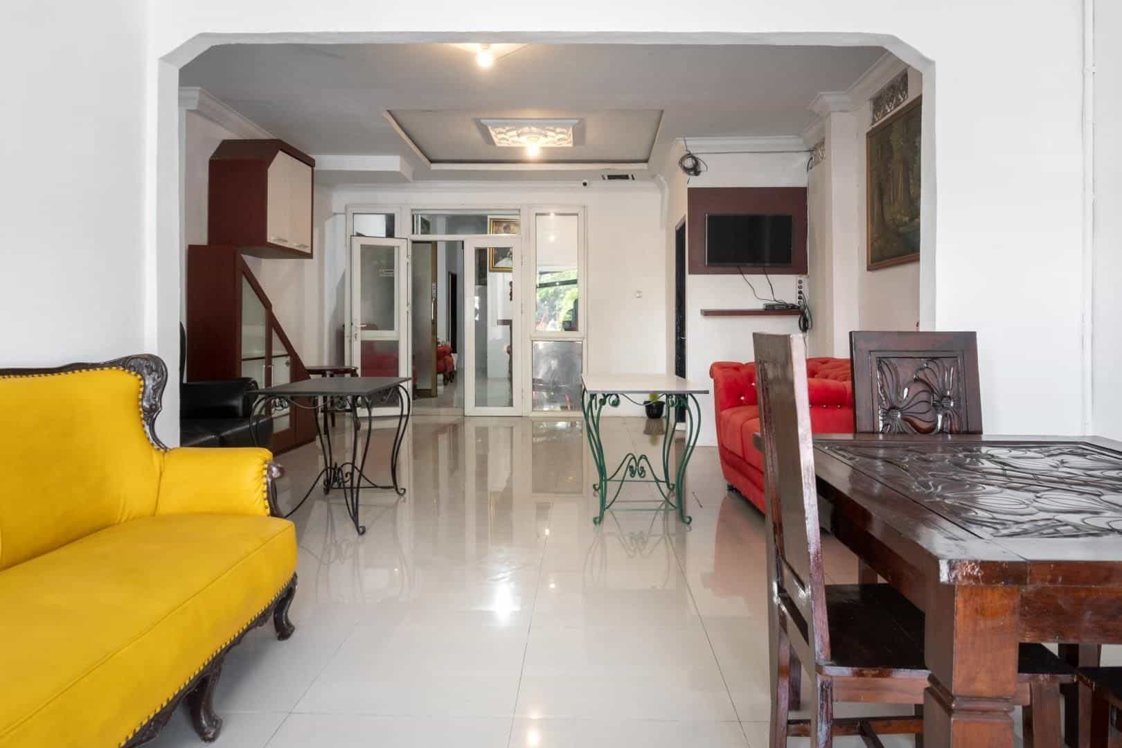 RedDoorz near Manhattan Times Square Medan 2 RedDoorz near Manhattan Times Square Medan 2
