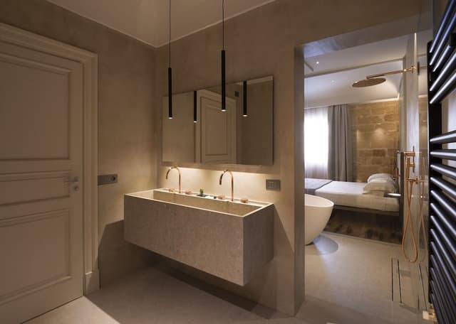 Junior Studio Suite, 1 King Bed, Bathtub