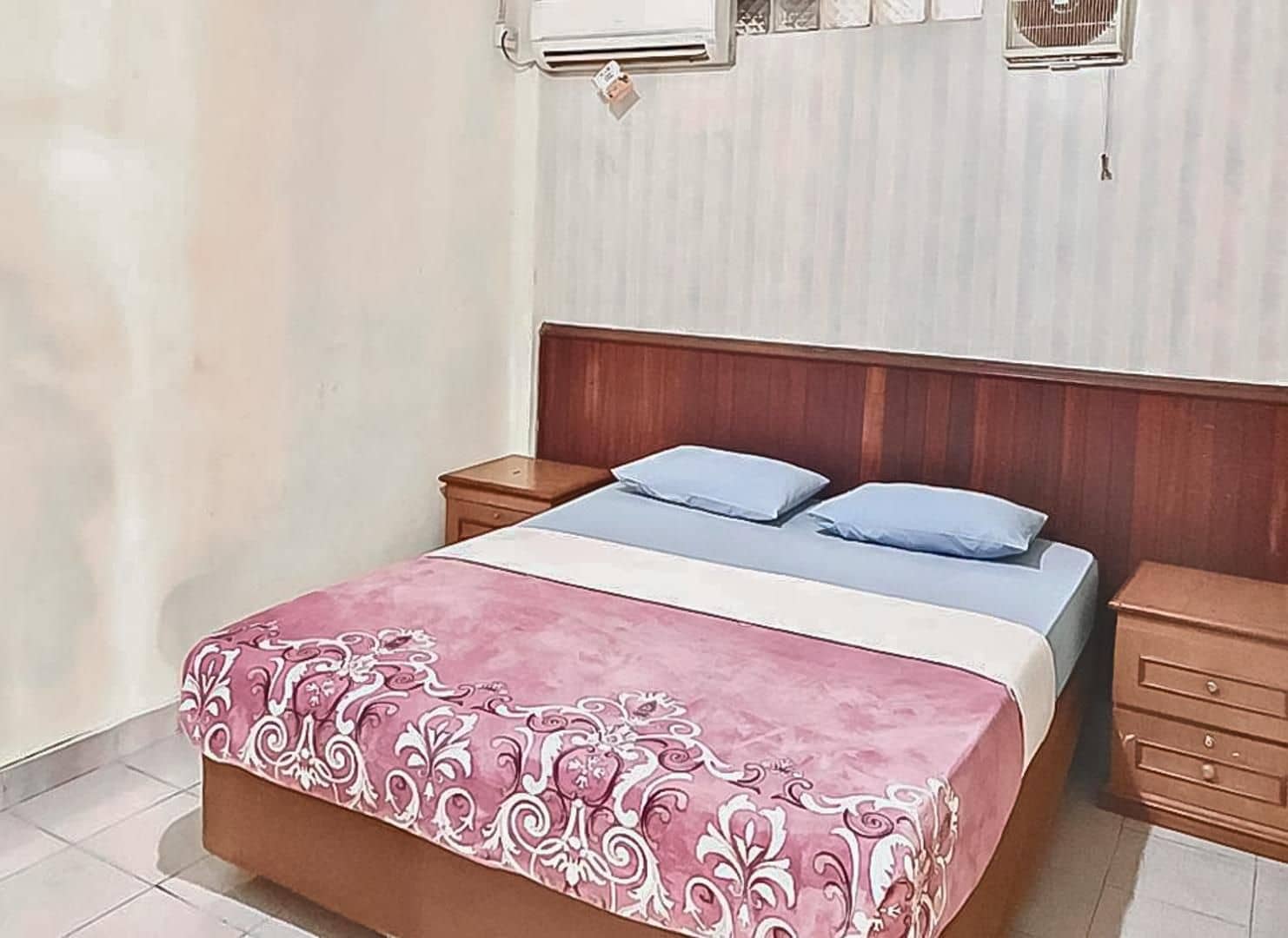 Hotel Aida Syariah RedPartner Hotel Aida Syariah RedPartner