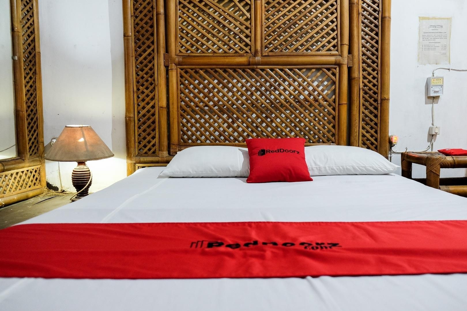 เร้ดดอร์ซ พลัส เนียร์ จาลัน บารู โบกอร์ (RedDoorz Plus near Jalan Baru Bogor)3