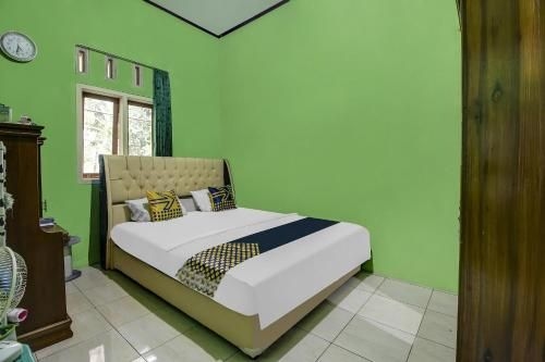 โอโย โฮมส์ 91153 เดสา วีซาตา คาวาเซน (OYO Homes 91153 Desa Wisata Kawasen)3