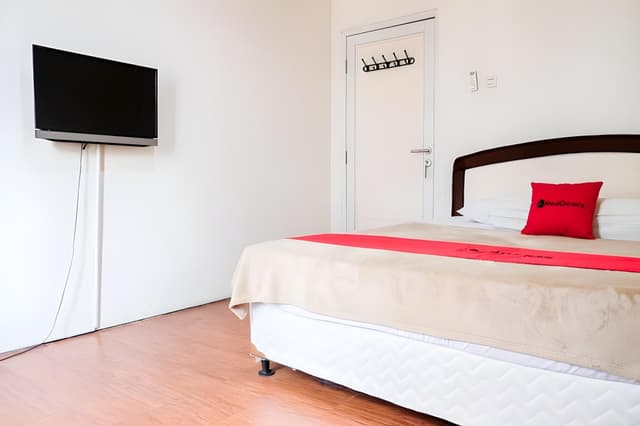 RedDoorz Room