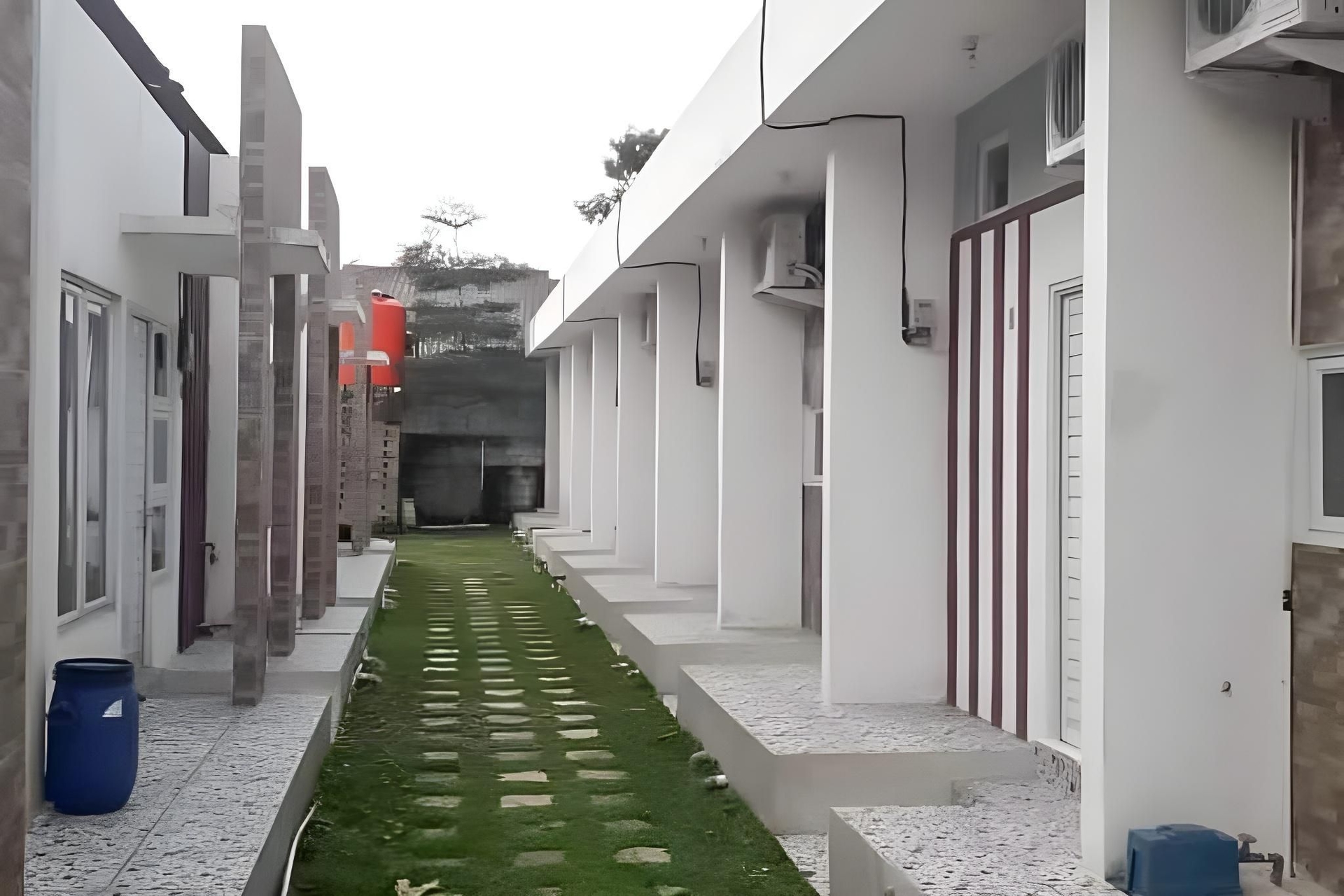 Algira Guest House Syariah RedPartner0