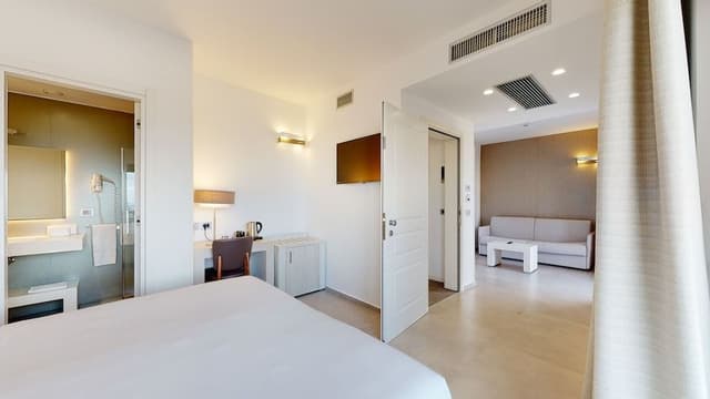 Junior Suite, Terrace, City View
