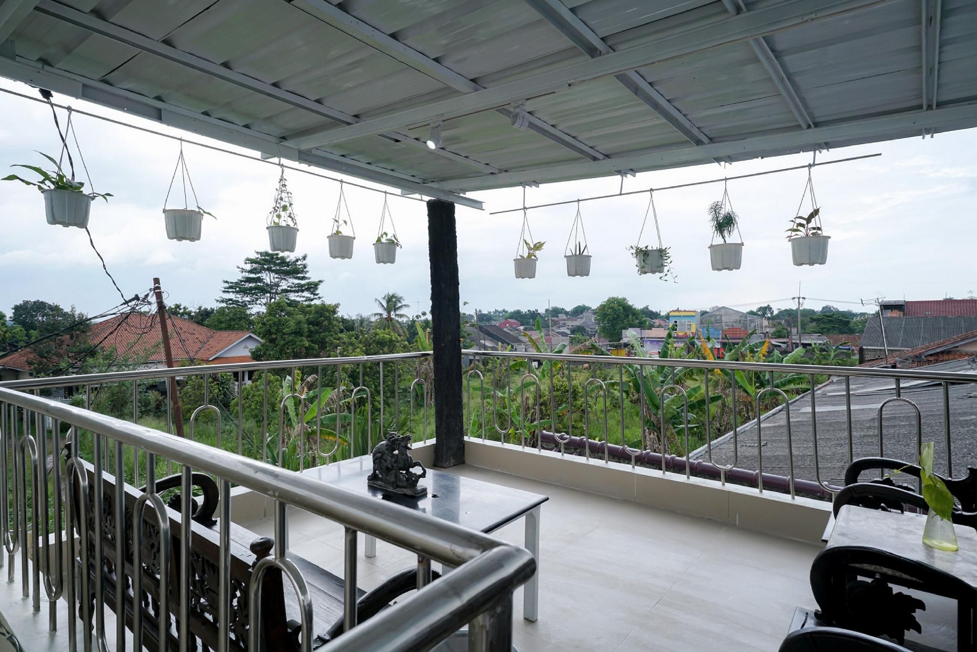 RedDoorz near Exit Toll Sirkuit Sentul1