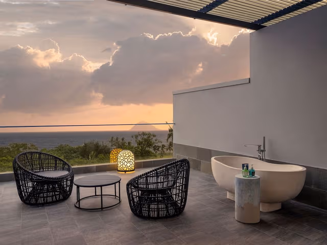 Sunset Terrace with Relaxing Tub