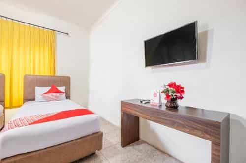 โรงแรมซุปเปอร์โอโย 2704 ทรานซิต 2 โรงแรมซุปเปอร์โอโย 2704 ทรานซิต 2