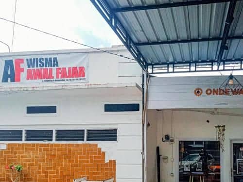 OYO 90816 Wisma Awal Fajar Syariah Near Mars Gym Bulukumba OYO 90816 Wisma Awal Fajar Syariah Near Mars Gym Bulukumba