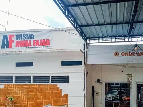 OYO 90816 Wisma Awal Fajar Syariah Near Mars Gym Bulukumba OYO 90816 Wisma Awal Fajar Syariah Near Mars Gym Bulukumba