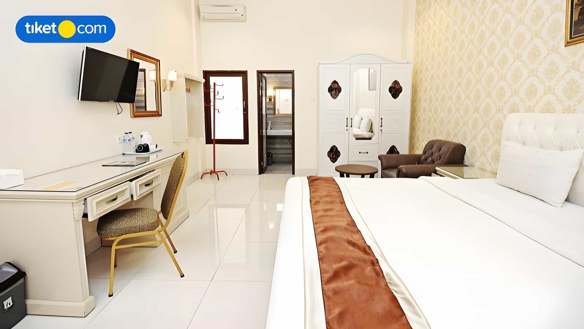 GRAND TOWN HOTEL MAROS GRAND TOWN HOTEL MAROS