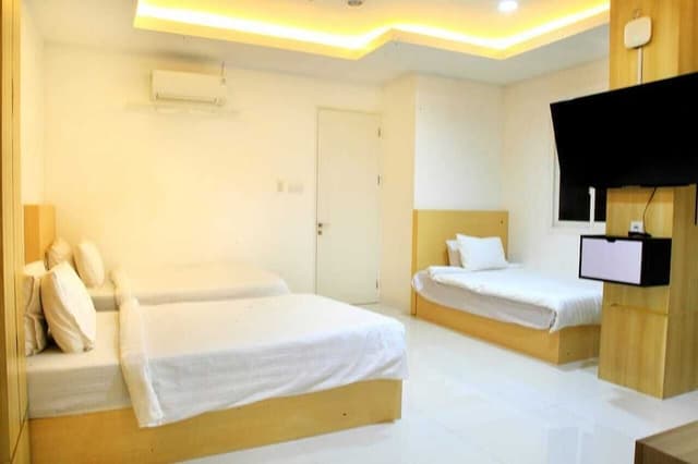 Family Triple Room, 3 Bedrooms, City View