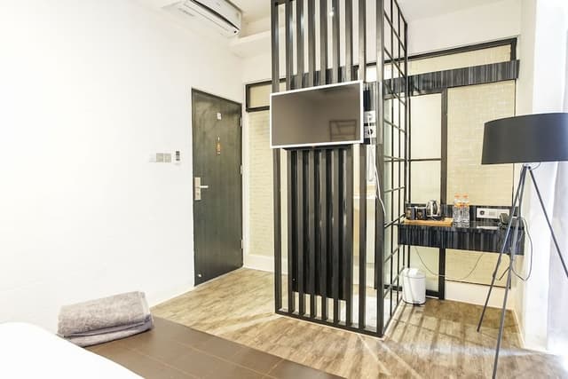 Premier Room