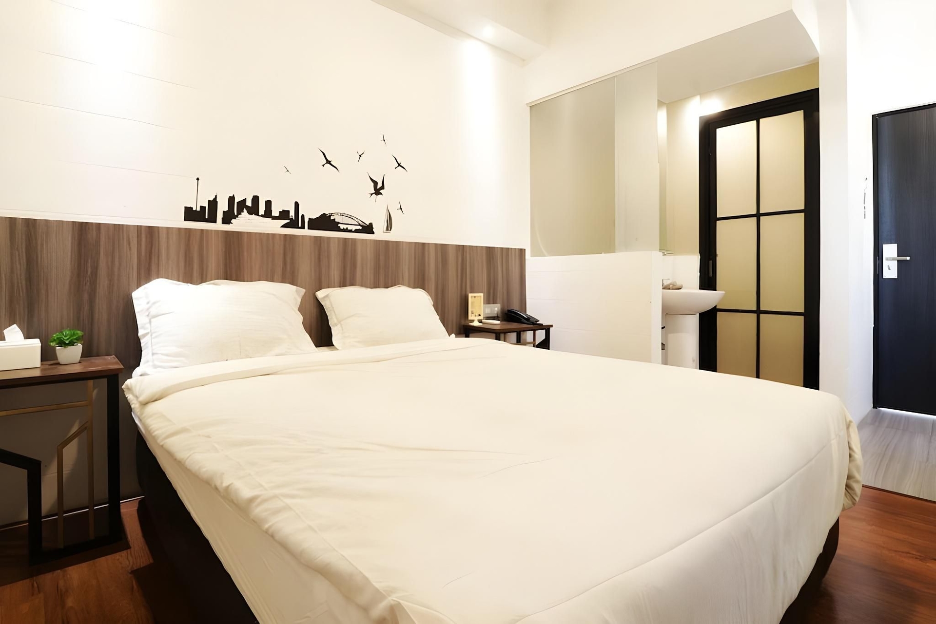 โรงแรมซันรีนา มากัสซาร์ (Hotel Sanrina Makassar)4