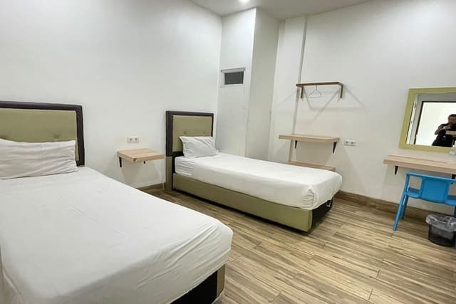 Deluxe Twin Room
