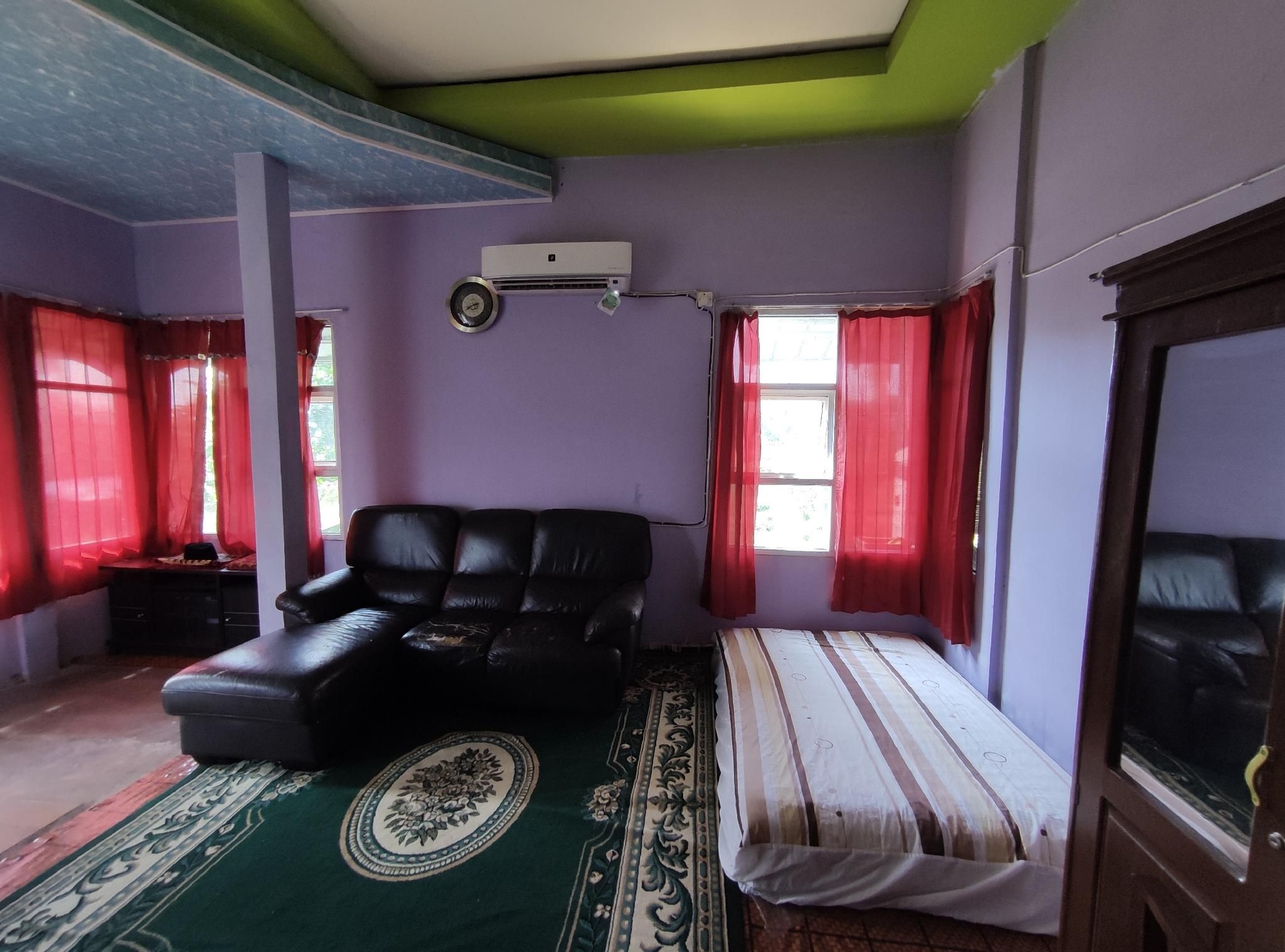 OYO 90633 Graha Dirham Homestay4