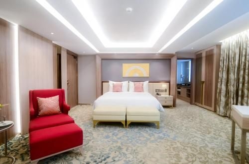 โรงแรมดิ เอ็กเซลตัน (The Excelton Hotel)4
