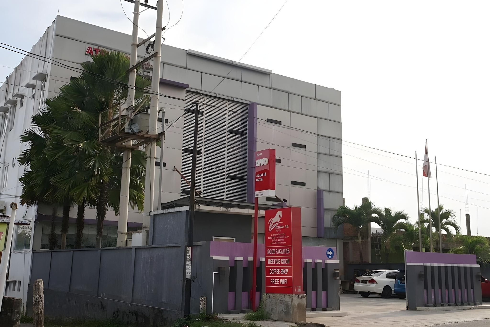 โอโย 1477 อาทาร์ 88 โฮเต็ล (OYO 1477 Athar 88 Hotel)1