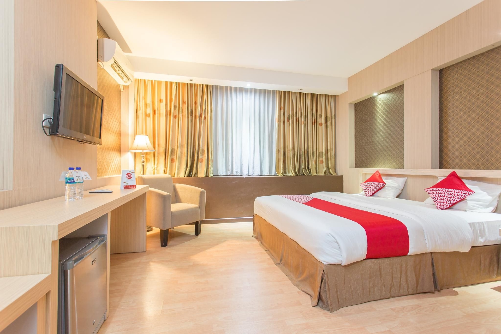 OYO 663 Hotel Sejati2