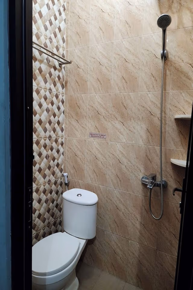 Deluxe Studio