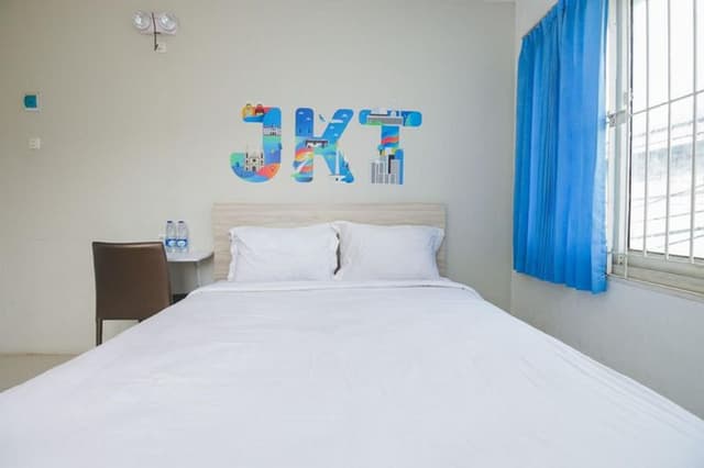 Double Bed