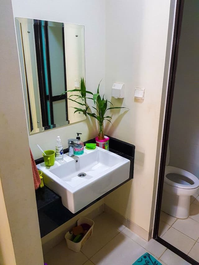 Standard Room, Women only