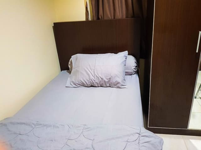 Standard Room, Women only