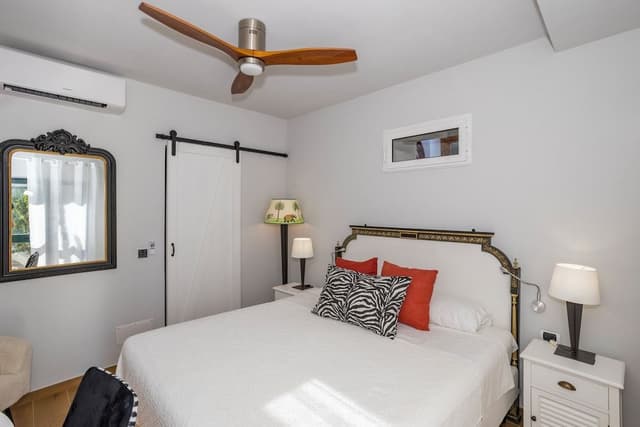 Economy Double Room, Sea View