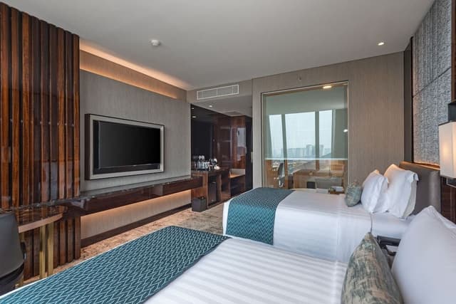 Executive Club Twin Room
