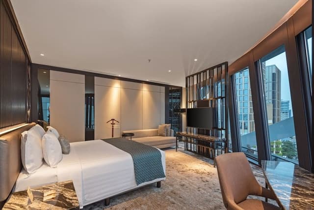 Executive Suite King Room