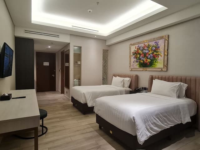 Superior Twin Room (Free 1 Cup of Starbucks Upon Arrival)