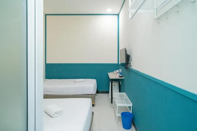 Standard Twin Room
