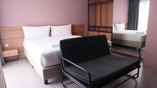 Family King Suite