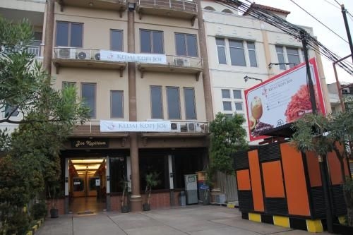 เรดดอร์ซ พลัส เนียร์ ซูการ์โนฮัตตาแอร์พอร์ต 2 (RedDoorz Plus near Soekarno Hatta Airport 2)1