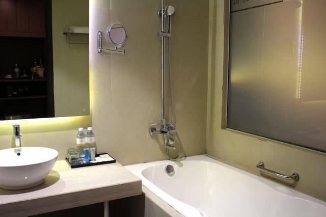 Indiana Suite