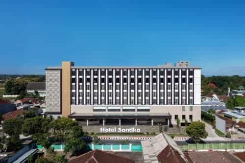โรงแรม ซานติกา บลิทาร์