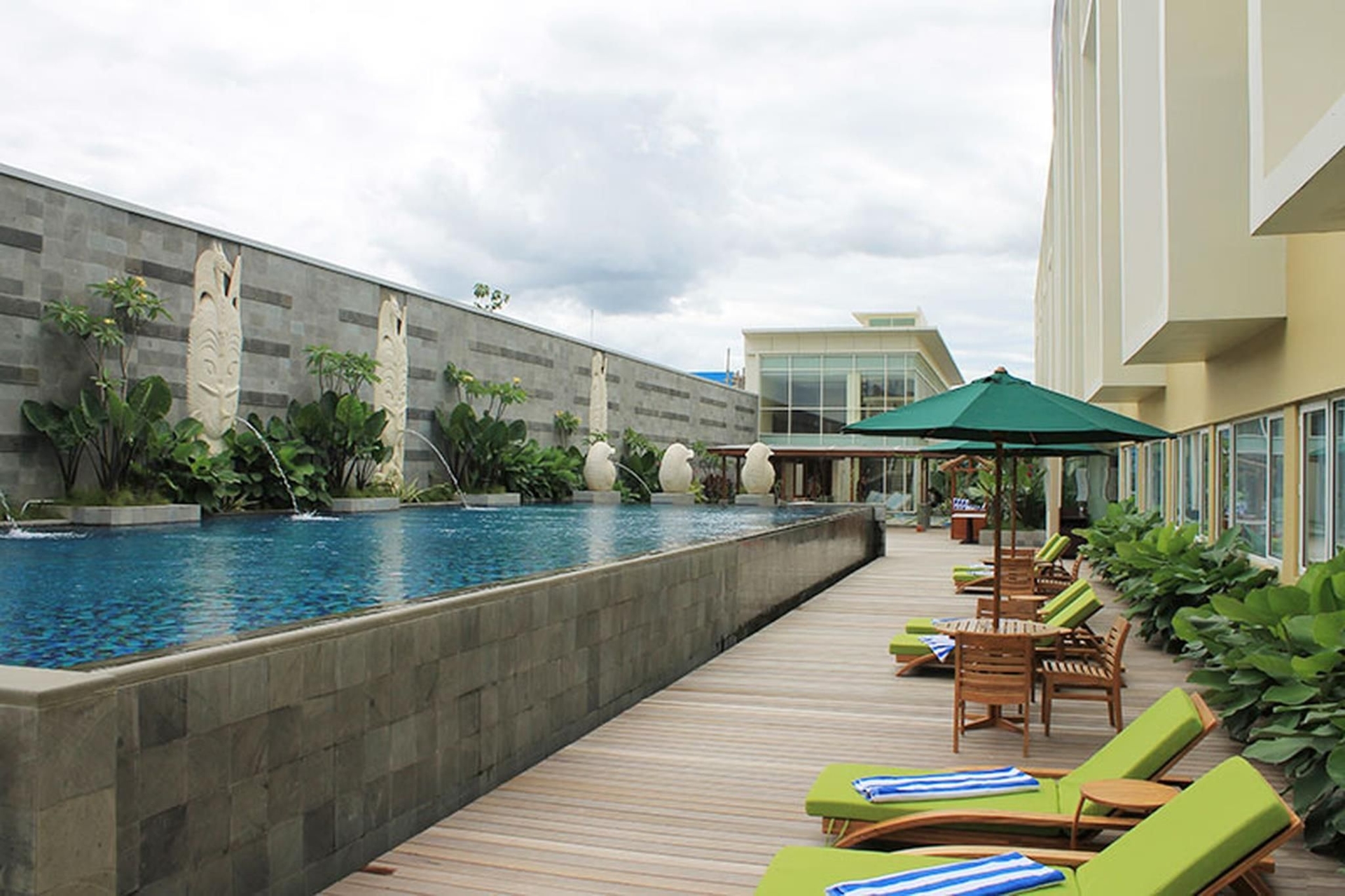 แกรนด์ อลิสัน โฮเทล (GRAND ALLISON HOTEL)1