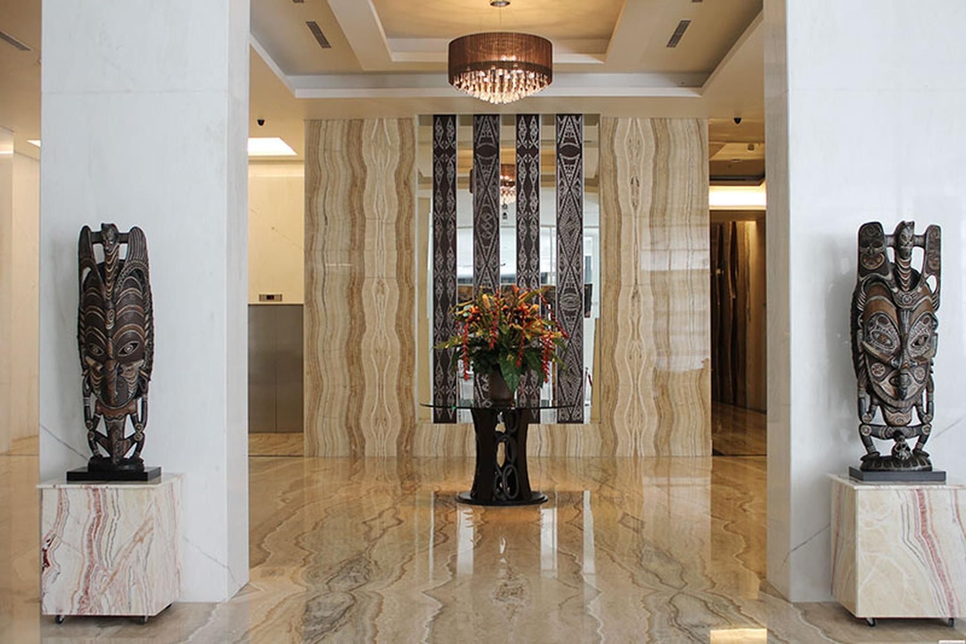 แกรนด์ อลิสัน โฮเทล (GRAND ALLISON HOTEL)0