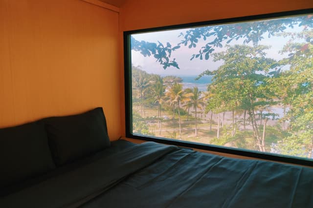 Deluxe Cabin