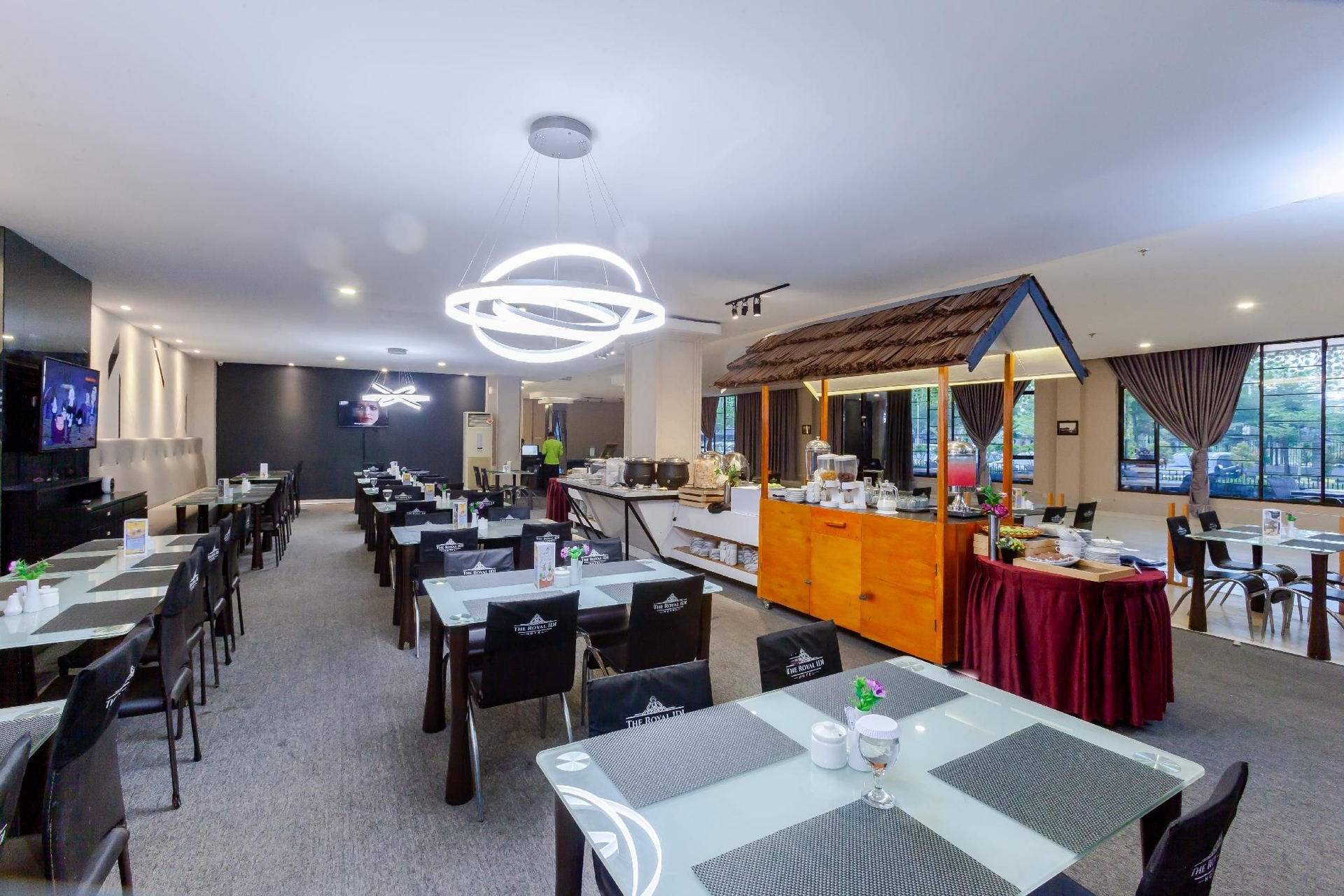 The Royal Idi Hotel4