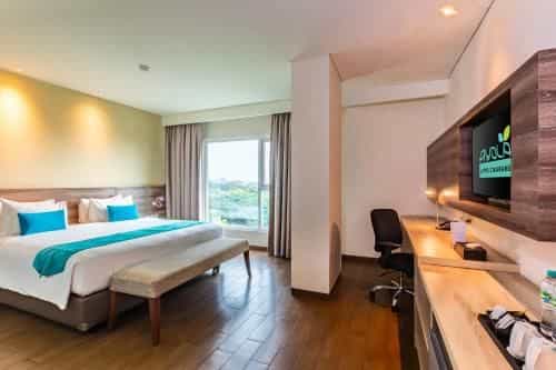โรงแรมอโยลา ลิปโป จิการัง โรงแรมอโยลา ลิปโป จิการัง