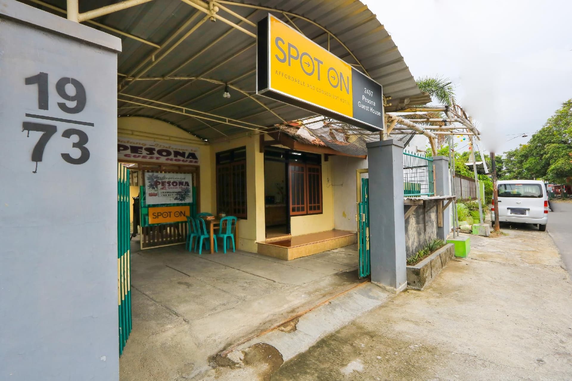 สปอต ออน 2497 เปโซนา เกสต์เฮาส์ สปอต ออน 2497 เปโซนา เกสต์เฮาส์