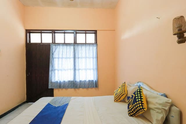 Economy Double Room