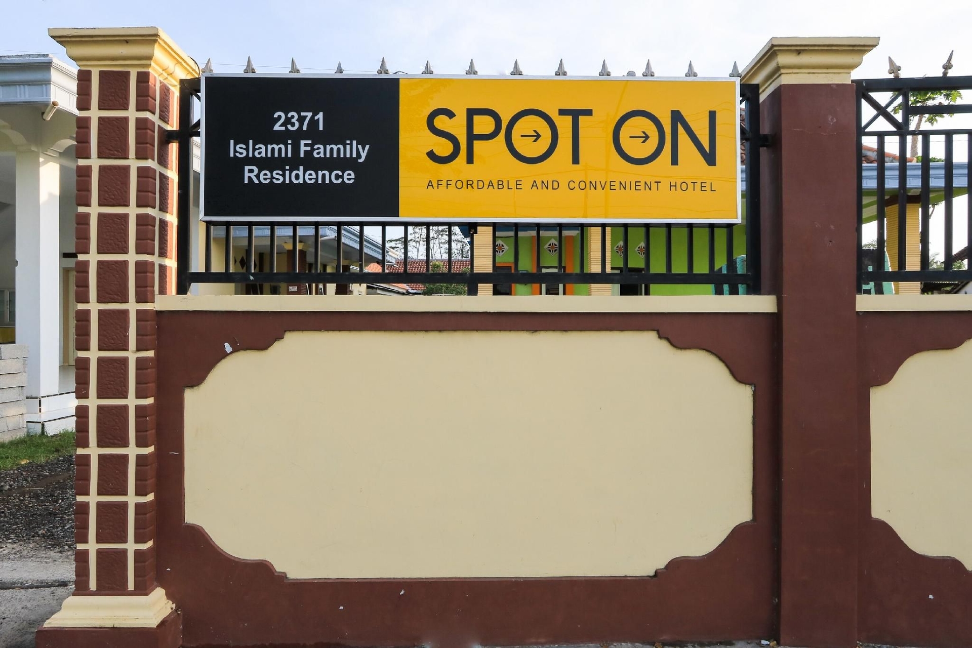 สปอต ออน 2371 อิสลามี แฟมิลี เรสซิเดนซ์ (SPOT ON 2371 Islami Family Residence)2