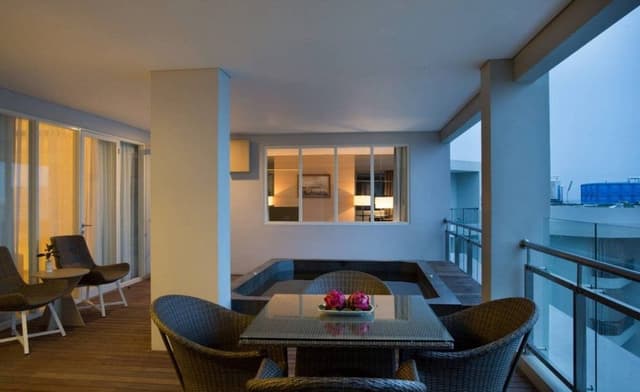 Premier Suite