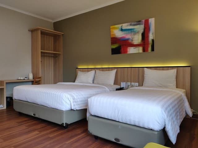 Grand Deluxe Room
